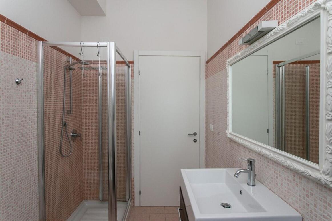 S023 - Sirolo, Magnifico Trilocale Design Con Terrazzo Apartment Ngoại thất bức ảnh